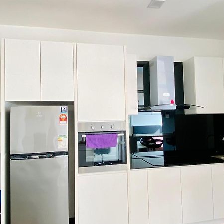 Landmark Residence 2, Studio For 2 Pax, High Floor, Nice View, Free Parking, Budget Stay Kajang Luaran gambar